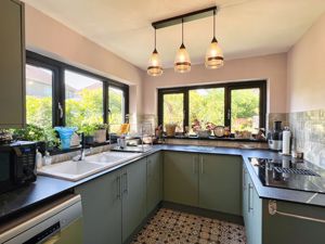 Photo 15- click for photo gallery